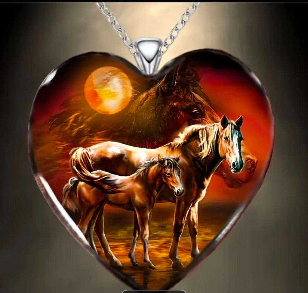 Wild Horses Heart Necklace Pendant With Sunset Scene Perfect Gift For Horse Lovers 19.7 in Chain Silvery Alloy Design