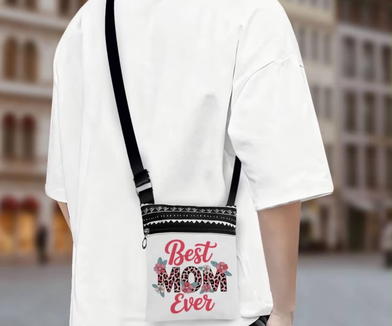Best Mom Ever Crossbody Bag